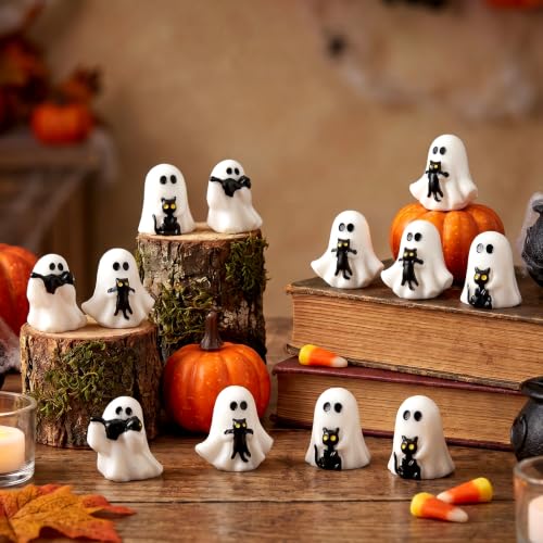 Soulchen 50pcs Halloween Mini Resin Figures Bulk Tiny Resin Ghost Figures Little Small Miniatures to Hide Ghost with Black Cat Craft for Halloween Party Gifts Bag Fillers Decor - style: Ghost