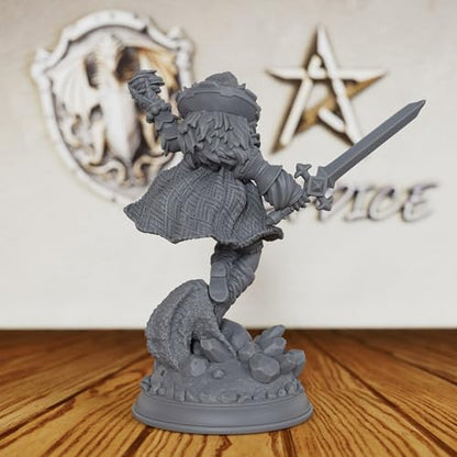 Unpainted Fantasy Minis for TTRPG - 32mm Scale Spellcaster Heroine Minis Figurine for Dungeon Masters & Miniature Game, RPG Accessory Figure - 6cm Halfling Caster (AS521)