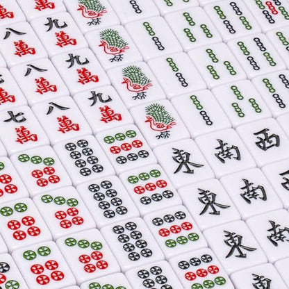 Yellow Mountain Imports “Bleau Royal” Chinese Mahjong Set with 146 Medium Tiles and Blue Vinyl Case — for Chinese Style Gameplay Only [「皇天藍」中國麻將] - color: Deep Indigo