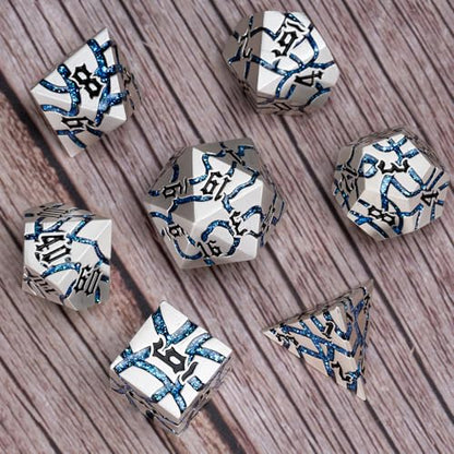 Cracked Rune Metal Dice Set for DND & RPG – Dark Fantasy Fractured Design, Premium Heavy Metal Polyhedral Dice with Deep Engraved Numbers, 7-Piece Set – Blue Arcane Vein - color: Pearl Silver Blue