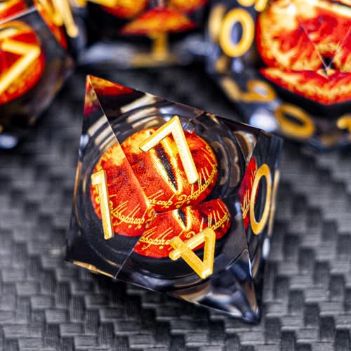 ARUOHHA DND Resin Dice Gazes Eye Dice Black Gold Liquid Core Flaming RPG Sharp Edged Dice Set with Gift Box, Polyhedral D and D Dice Set Compatible with Dungeons Dragons Role Playing Game D20 D6 - color: Sl01-black Gold