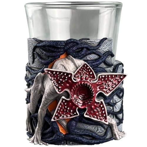 Stranger Things: Mini Dice Cup - Demodog - style: Demodog Dart