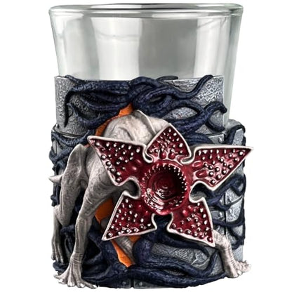 Stranger Things: Mini Dice Cup - Demodog - style: Demodog Dart