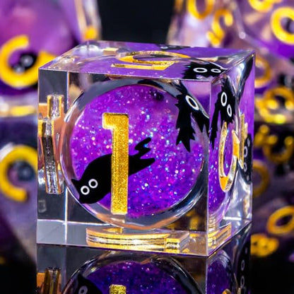 Roycevon Resin DND Dice Set with Gift Box, 7Pcs Liquid Core Cat D&D Dice, Cute Dungeons Dragons D and D Dice, Sharp Edge Role Playing Game Dice D20 D12 D10 D8 D6 D4, Purple - color: Purple