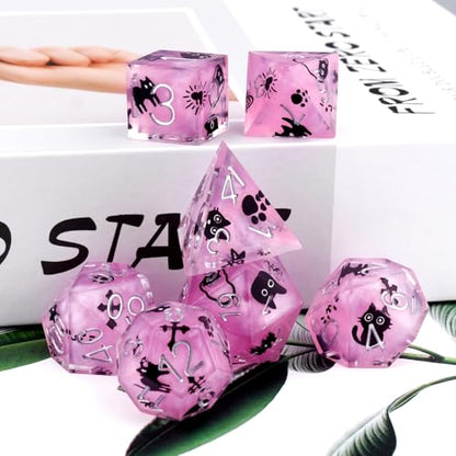 Haxtec Cat DND Dice Set Purple Sharp Edge Resin Dice Set with Dice Case, Handmade D and D Dice Polyhedral D&D Dice Set for TTRPGs Compatible with Dungeons and Dragons DND Gifts - color: Purple Black