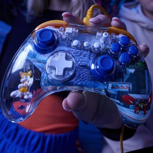 PDP REALMz Nintendo Switch Pro Controller, Customizable LED Lighting, 3.5mm Headphone Jack, Officially Licensed by Nintendo and SEGA: Sonic Superstars (Tails Seaside Hill Zone) - color: Tails