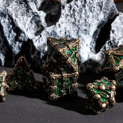 Metal Skull Dice Set with Skull Bag,7PCS Polyhedral Metal Dice Set for DND Role Playing Games(Bronze Green) - color: Skull Bronze Green