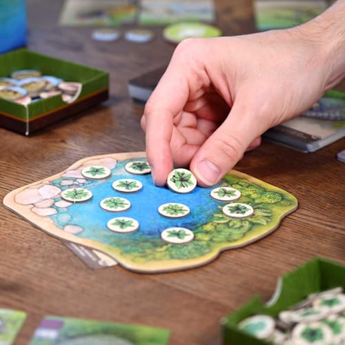 Nature Board Game | Adapt and Evolve Species to Survive in a Shared Ecosystem | Wildlife Strategy Game for Adults, Teens and Families | 1-4 Players, Solo Mode, Age 10+