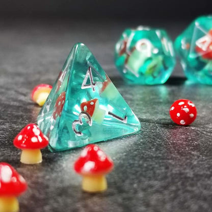 Sage's Portal Familiars and Reagents Resin DND Dice Set Polyhedral Dice Set for Dungeons and Dragons RPG Tabletop TTRPG (Red Magic Shrooms) - color: Red Magic Shrooms