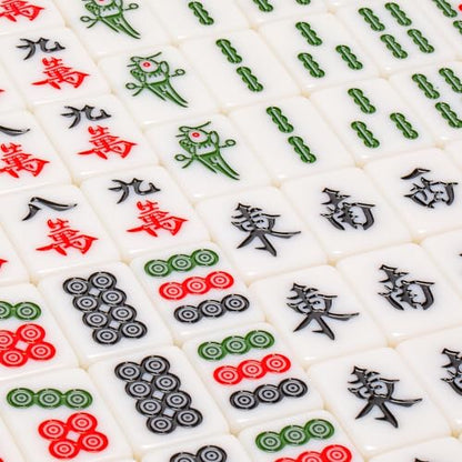 Yellow Mountain Imports "Emerald Weave Chinese Mahjong Set, with 146 Large 1.6-Inch Tiles, Green Vinyl Case, Wind Indicator and Dice - for Chinese Style Gameplay Only 「翡翠編織」中國麻將 - color: Green