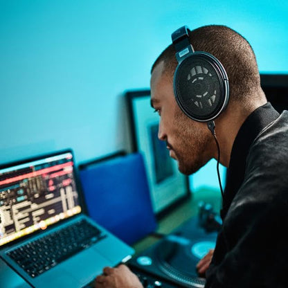 Sennheiser HD 650 - Audiophile Hi-Res Open Back Dynamic Headphone (Renewed) - style: HD 650