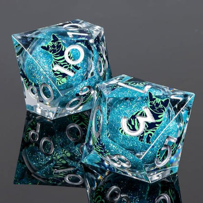 KERWELLSI Cat Liquid Core DND Dice Set with Gift Box, 7Pcs Resin Dungeons Sharp Edge D&D Dice, Dragons D and D Role Playing Dice D20 D12 D10 D8 D6 D4, Blue and Light Green Cat - color: Blue and Light Green Cat