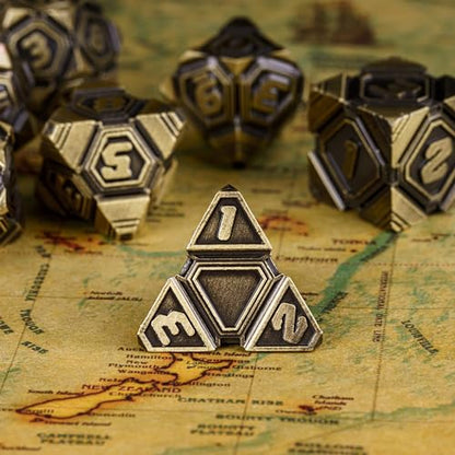 Metal UFO Dice Set, 7 Die Metal Polyhedral Dice Set for DND Dungeons and Dragons Role Playing Games,with Skull Bag.(Ancient Bronze) - color: Ancient Bronze