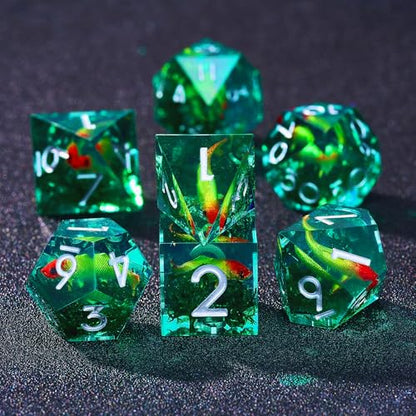 Moss and Koi Fish DND Dice Set - 7Pcs Sharp Edge Resin Polyhedral Game Dice for D&D RPG - Includes D20, D12, D10, D8, D6, D4 - Moss Agate Fish Design(Green) - color: Green