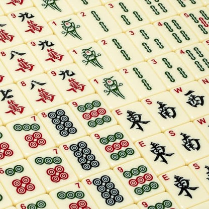 Yellow Mountain Imports "Bleau Fontaine Chinese Mahjong Set with 146 Medium Tiles and Blue Vinyl Case — for Chinese Style Gameplay Only [「「碧蘭楓丹」中國麻將] - color: Ivory