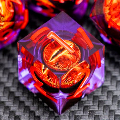 ARUOHHA DND Resin Dice Gazes Eye Dice Purple Red Liquid Core Flaming RPG Sharp Edged Dice Set with Gift Box, Polyhedral D and D Dice Set Compatible with Dungeons Dragons Role Playing Game D20 D6 - color: Sl01-purple Red