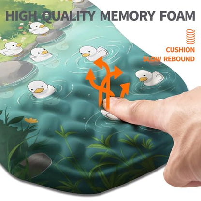 Ergonomic Slope Mouse Pad Wrist Support, Wrist Rest Mousepad for Carpal Tunnel Pain Relief with Massage Bulge and Slow Rebound Memory Foam (12x8 inch, Cute Ducks) - color: Am034-cute Ducks