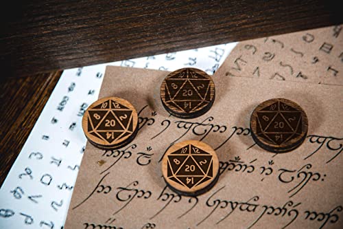 Personalizable Game Master Screen made for Board Role Playing Game - Wooden Handcrafted GM Screen Set - DM Gift Idea - Gifts for Him and Her (Game Master) - color: Game Master