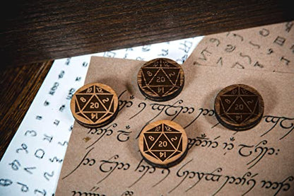 Personalizable Game Master Screen made for Board Role Playing Game - Wooden Handcrafted GM Screen Set - DM Gift Idea - Gifts for Him and Her (Game Master) - color: Game Master