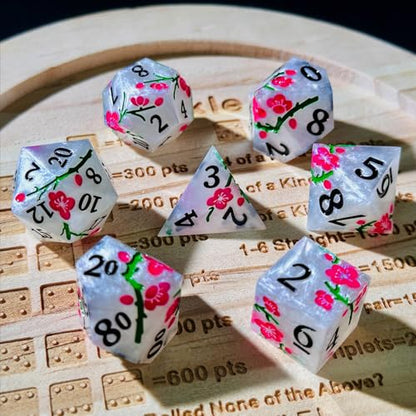 HAOMEJA Resin Flower Dice Set 7pcs/ Sharp Edged Polyhedral Dice/Apply to RPG-MTG/D&D/DND/Role Playing Table Game/Easter/Halloween Party Gift (White) - color: 7 White