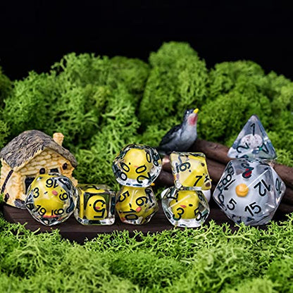 Cusdie 8-Die DND Dice, Polyhedral Dice Set Filled with Animal, Animal Dice Set for Role Playing Game D&D Dice (8Pcs Yellow Chicken) - color: 8pcs Yellow Chicken