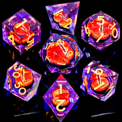 ARUOHHA DND Resin Dice Gazes Eye Dice Purple Gold Liquid Core Flaming RPG Sharp Edged Dice Set with Gift Box, Polyhedral D and D Dice Set Compatible with Dungeons Dragons Role Playing Game D20 D6 - color: Sl01-purple Gold