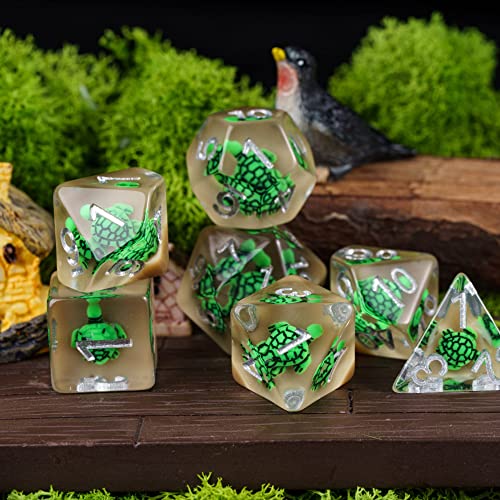 Cusdie 7-Die DND Dice, Polyhedral Dice Set Filled with Animal, for Role Playing Game D&D Dice (Green Turtle) - color: Green Turtle
