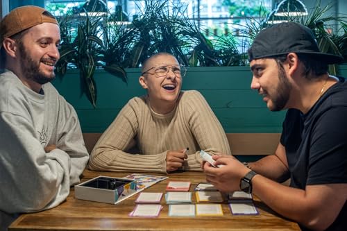 Hachette Boardgames CDSK Travel | A Travel-Friendly Version of the Millennial Trivia Game | Over 800 New Questions | Ages 14+ | 2 to 16 Players | 45 Min