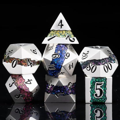 Polyhedral Metal Dice Set,7pcs Set Glitter Stripe DND Dice with Gift Box for RPG - color: Pearl Silver Seven Colors