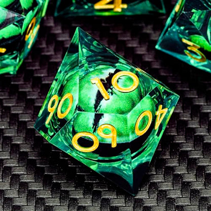 ARUOHHA DND Resin Dice Dragon Eye Dice Liquid Core Green Sharp Edged Dice Set with Gift Box, Dungeons Polyhedral D and D Dice Set Compatible with D&D Role Playing Game D20 D12 D10 D8 D6 - color: Ly02-green