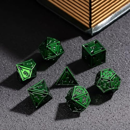 UDIXI Green Metal Dice Set D&D Heavy Metallic DND Dice for Tabletop Games | 7-Pieces, Lozenge Pattern, Zinc Alloy Material, Gorgeous Gift Case, DM Gift, for Dungeons and Dragons Role Playing Games - color: Green