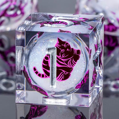 KERWELLSI Cat Liquid Core DND Dice Set with Gift Box, 7Pcs Resin Dungeons Sharp Edge D&D Dice, Dragons D and D Role Playing Dice D20 D12 D10 D8 D6 D4, White and Purple Cat - color: White and Purple Cat