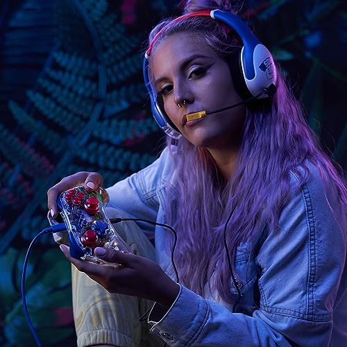 PDP REALMz Nintendo Switch Pro Controller, Customizable LED Lighting, 3.5mm Headphone Jack, Officially Licensed by Nintendo and SEGA: Sonic Superstars (Sonic Green Hill Zone) - color: Sonic