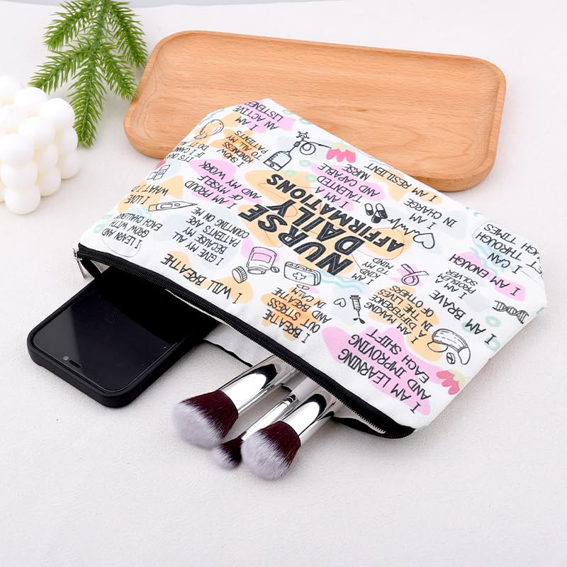 Motivational Encouragement Nurse Gifts for Nursing Student Teacher Graduation Birthday Gifts Inspirational Nurse Practitioner Makeup Bags Nurses Week Day Appreciation Gift for Coworker - color: Daily Nurse