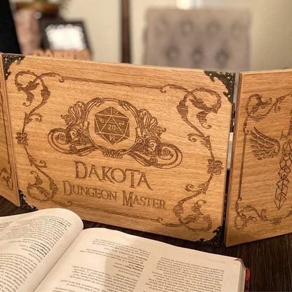 Personalizable Game Master Screen made for Board Role Playing Game - Wooden Handcrafted GM Screen Set - DM Gift Idea - Gifts for Him and Her (Personalizable) - color: Personalizable