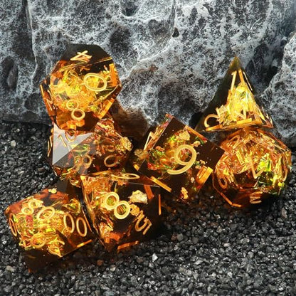 Haxtec Sharp Edge Dice Set Yellow Black Resin DND Dice Set Sparklingly Polyhedral D&D Dice Compatible with Dungeons and Dragons Fire Dice - color: Yellow Black
