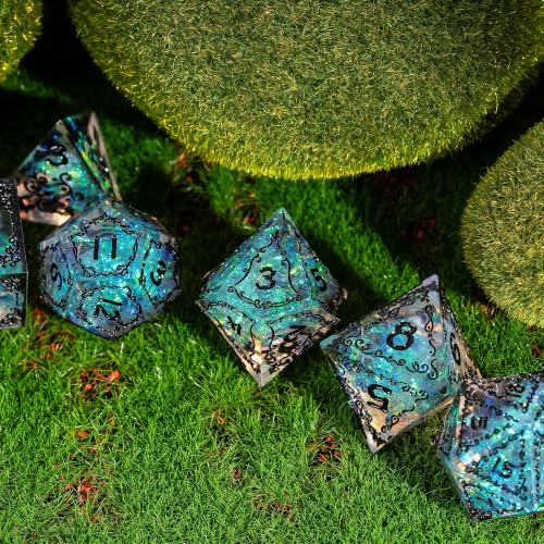 Cusdie 7-Piece Sharp Edges DND Dice Set with Sprout Design - Perfect for Tabletop RPGs Board Games Gifting and Collecting(Sprout Transparent Black) - color: Sprout-transparent