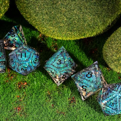 Cusdie 7-Piece Sharp Edges DND Dice Set with Sprout Design - Perfect for Tabletop RPGs Board Games Gifting and Collecting(Sprout Transparent Black) - color: Sprout-transparent