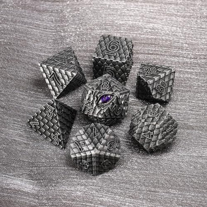 Metal Dice Set D&D,7 PCS Dragon Scale Metallic DND Dice Set,Dragon Eye Metal Dice with Grogeous Gift Case for Dungeons and Dragon Tabletop Game (Old Grey Dragon Scale & Purple Eye) - color: Old Grey Dragon Scale & Purple Eye