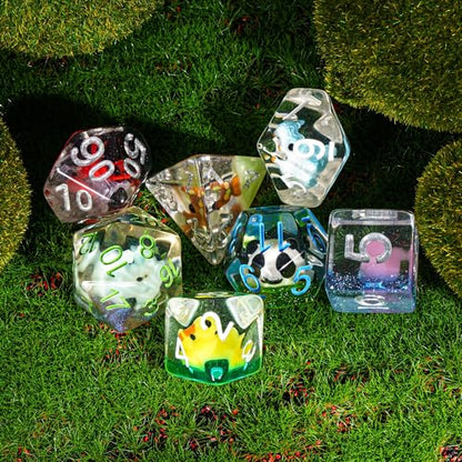 Cusdie 7-Die DND Dice, Polyhedral Dice Set Filled with Animal, for Role Playing Game D&D Dice（Random Animal） - color: Random Animal