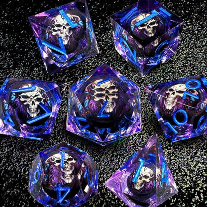 HAOMEJA Skull D&D Monster Resin Dice Set DND Skeleton 7 PCS Sharp Edges Dice with Gift Bag Apply to Dungeons and Dragons Role Playing Game Gift (Skull B & Purple) - color: B Skull B & Purple