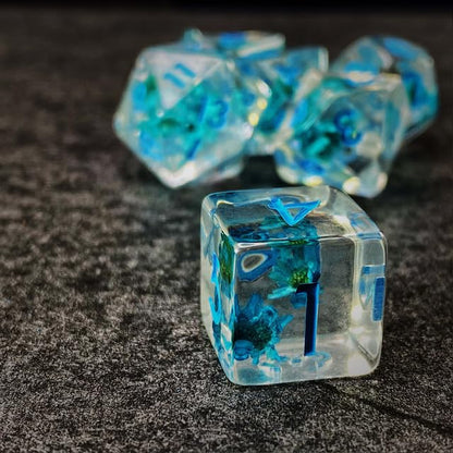 Sage’s Portal Cantrips DND Dice Set - Round Edge Resin 7-PC Polyhedral DND Dice Set for Dungeons and Dragons D&D RPG Tabletop TTRPG (Blue Flowers) - color: Blue Flowers