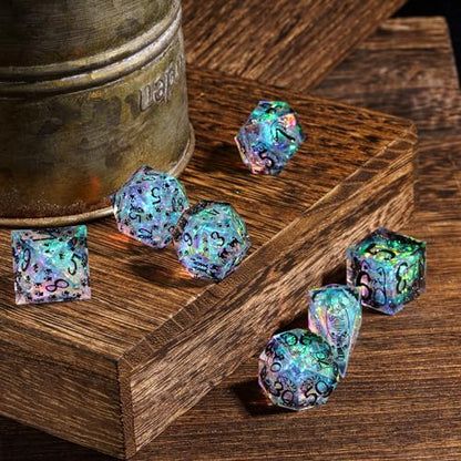 Cusdie 7-Die Sharp Edges DND Dice Set, Cat Pattern Polyhedral D&D Dice Set for DND TTRPG Role Playing Games - color: Cat Pattern-transparent Black