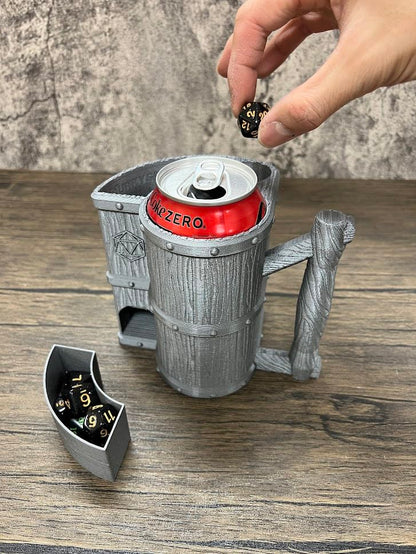 MunnyGrubbers - Mug Dice Tower - No Paint Odorless Insulated Cup Can Dice Tower - (Random 7PCS D20 Dice Set Included) - Dice Jail - Dice Holder - Dungeons and Dragons - DND Gift - (Silver) - color: Silver